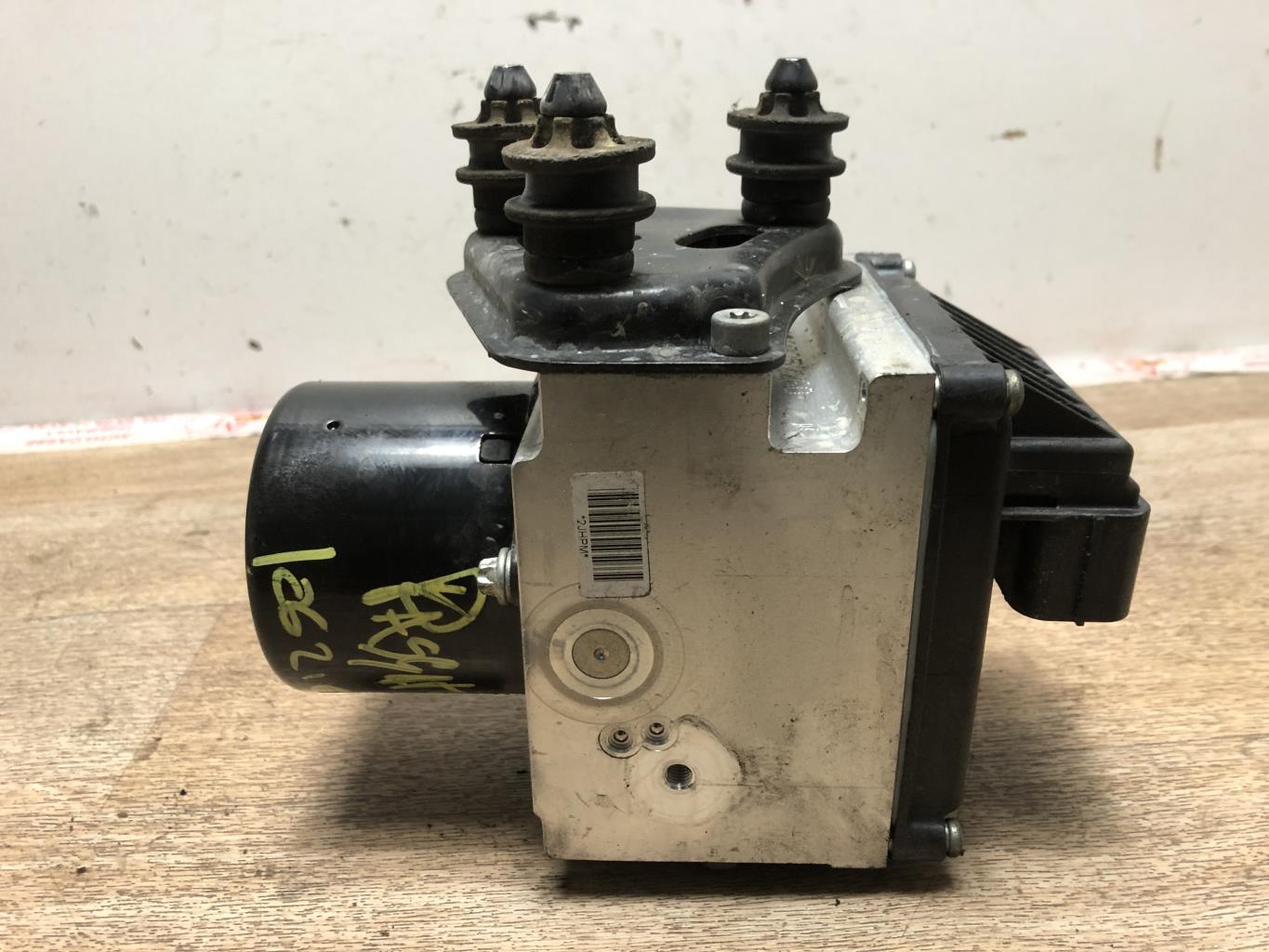 Blocco ABS (antibloccaggio freni) VOLKSWAGEN PASSAT 5 Diésel - 1