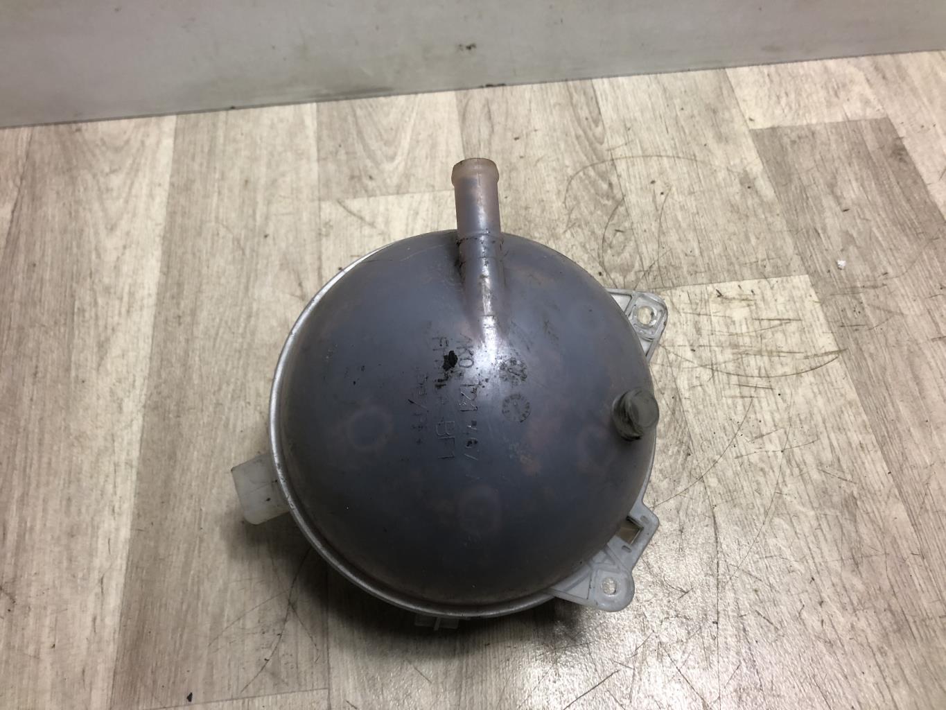 Vaso di espansione VOLKSWAGEN PASSAT 5 Diésel - 1