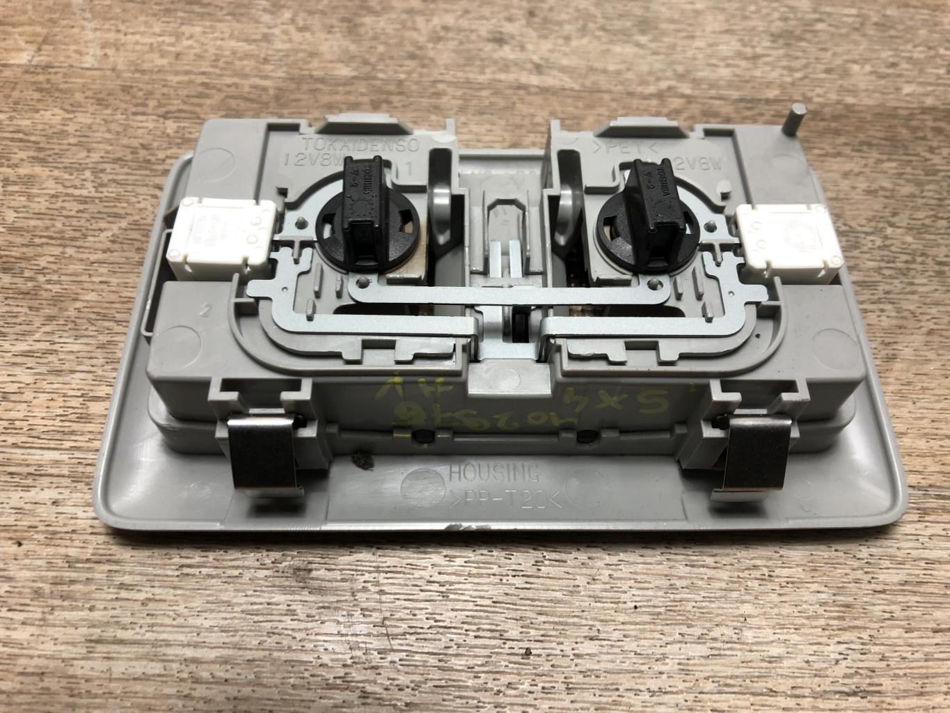 Eclairage de plafonnier SUZUKI SX4 1 Diesel - 1