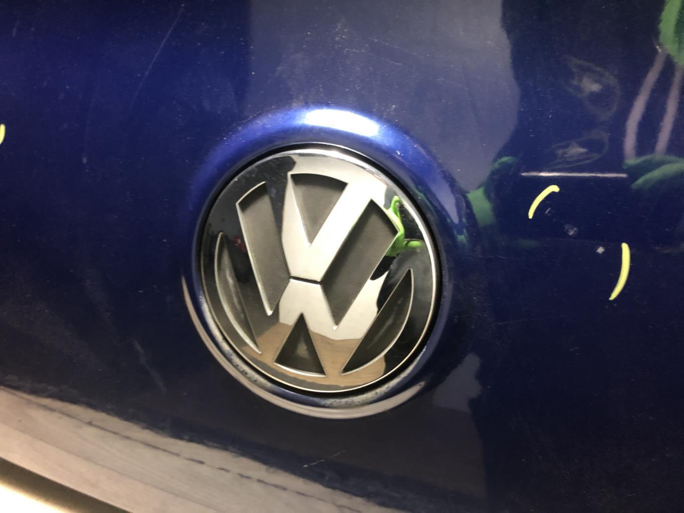 Portabagagli/Portellone posteriore VOLKSWAGEN PASSAT 5 Diésel - 1