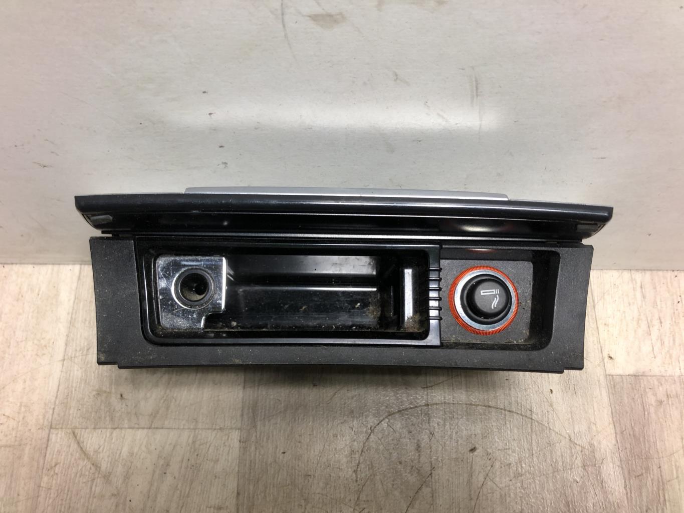 Cendrier VOLKSWAGEN PASSAT 6 BREAK Diesel - 1