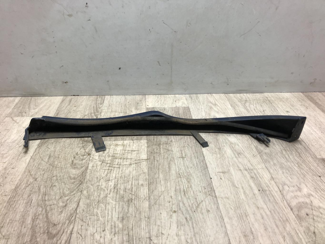 Modanatura gruppo ottico anteriore destro BMW SERIE 3 E46 PHASE 2 Diésel - 1