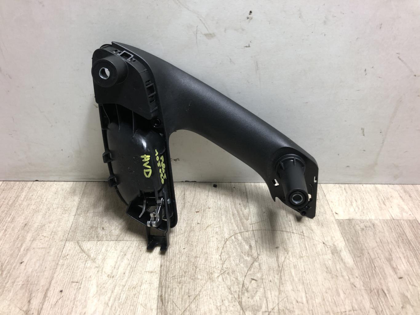 Maniglia interna anteriore destra VOLKSWAGEN POLO 5 PHASE 1 Diésel - 1