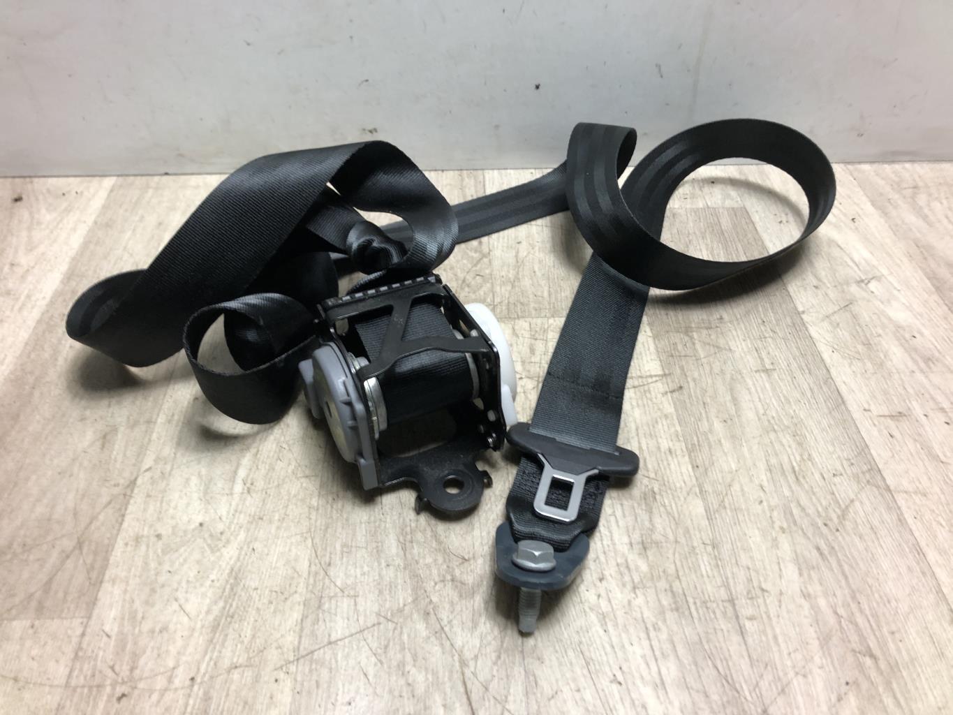Ceinture arriere gauche DS DS4 1 PHASE 2 Diesel - 1