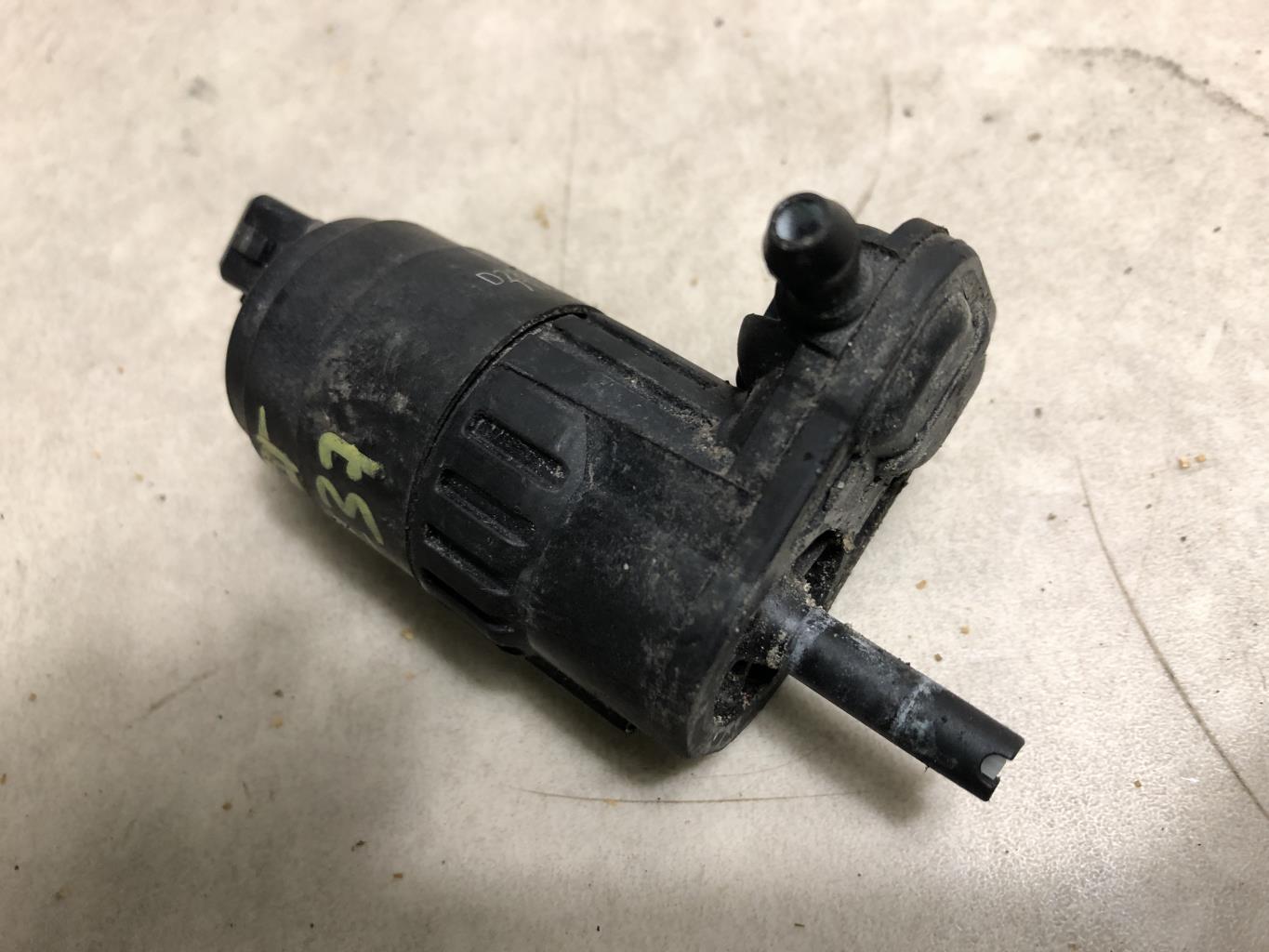 Pompa lavacristalli anteriore FIAT 500 2 PHASE 1 Gasolina - 1