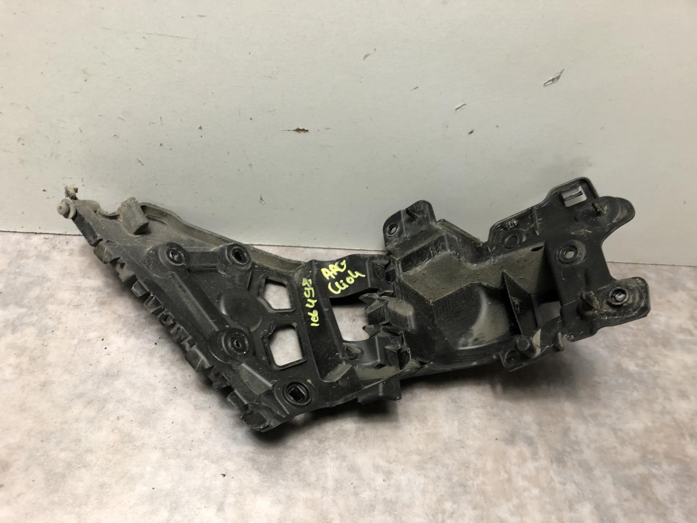 Support de pare chocs arriere RENAULT CLIO 4 PHASE 1 Essence - 1