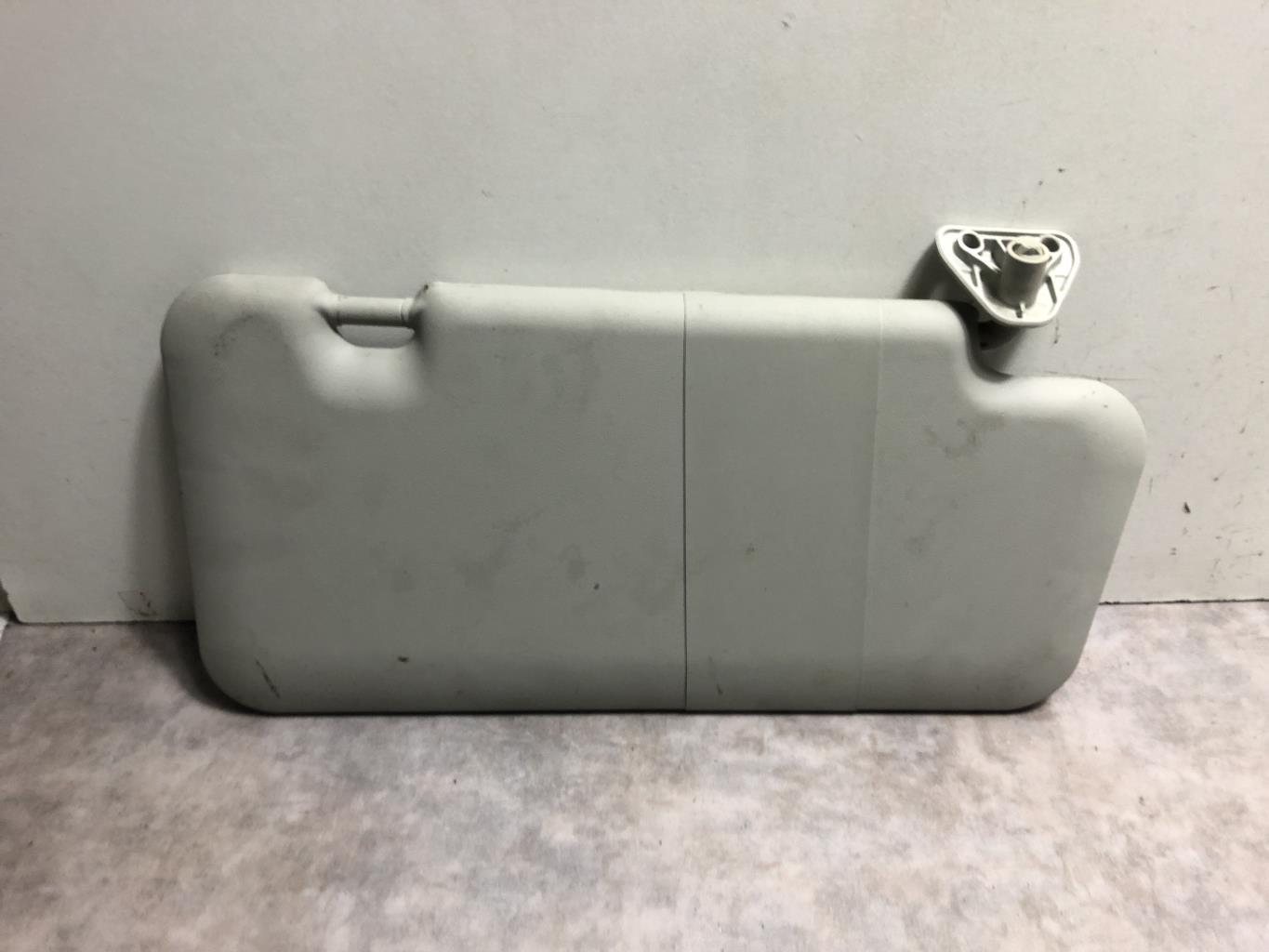 Pare soleil gauche NISSAN NOTE 1 PHASE 2 Diesel - 1