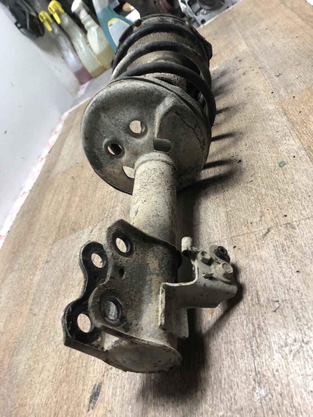 Ammortizzatore anteriore destro TOYOTA AVENSIS 1 PHASE 2  - 1