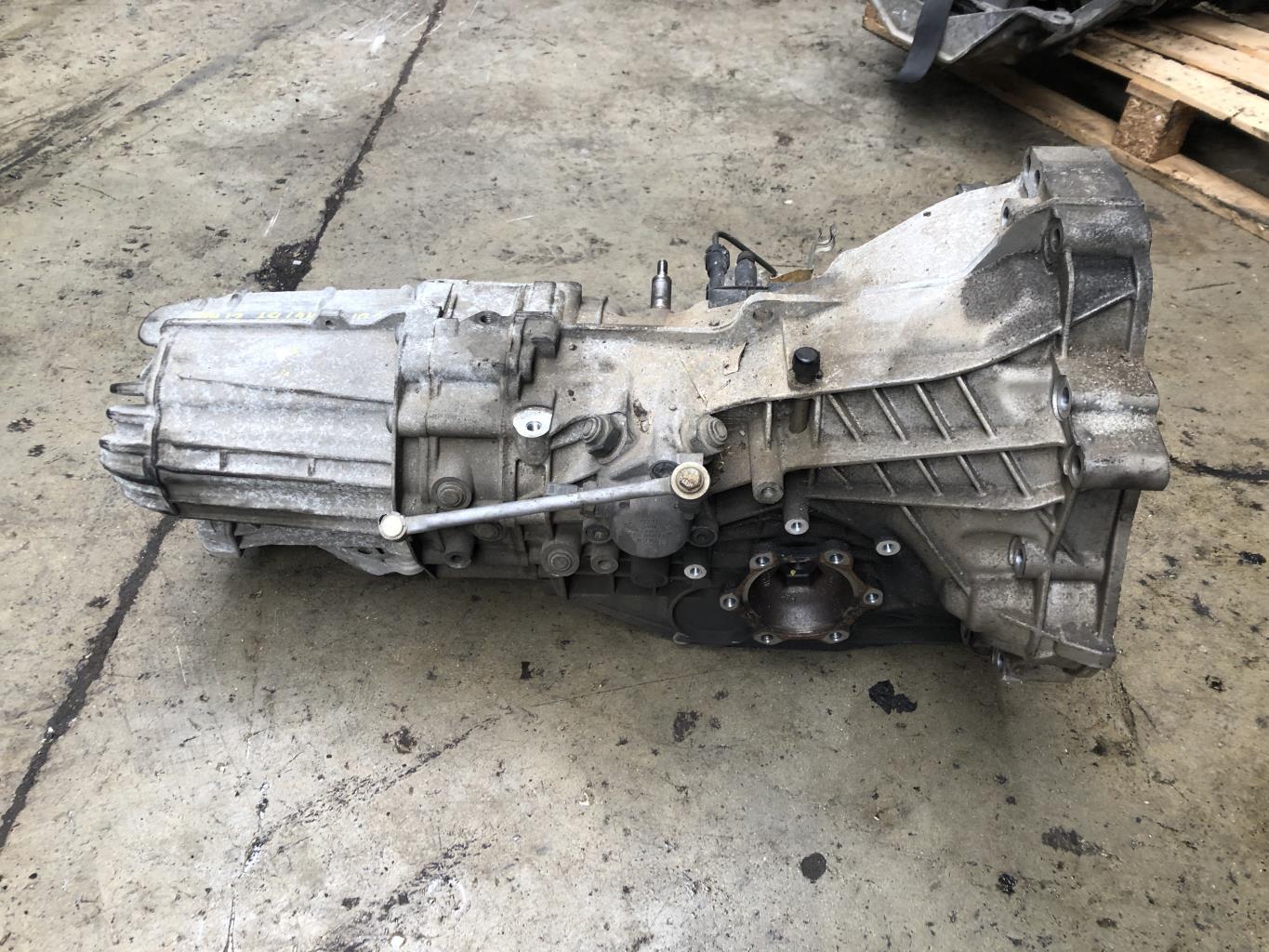 Boite de vitesses AUDI A4 2 AVANT PHASE 2 BREAK Diesel - 1