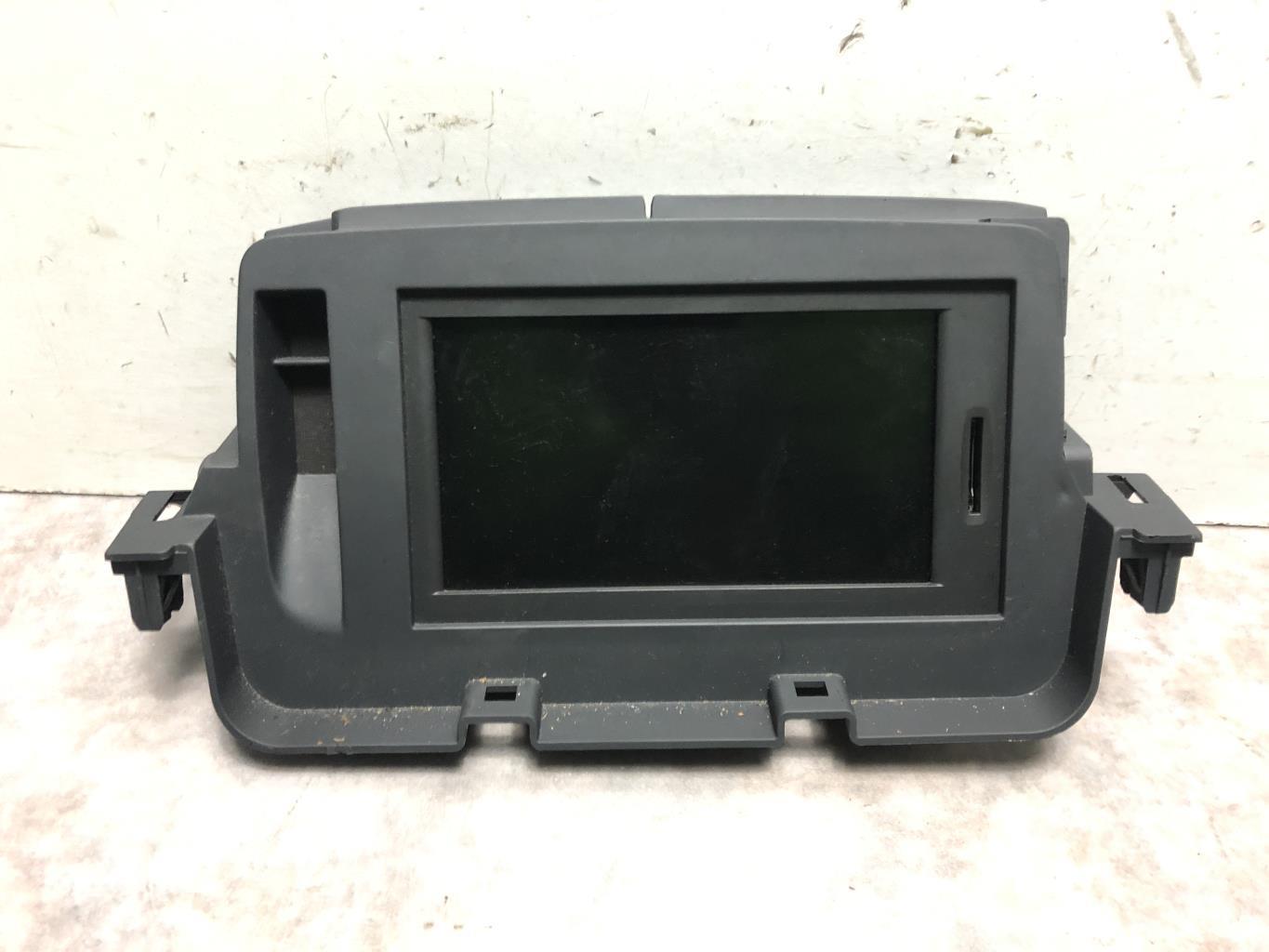Ecran GPS RENAULT MEGANE 3 PHASE 1 BREAK Diesel - 1