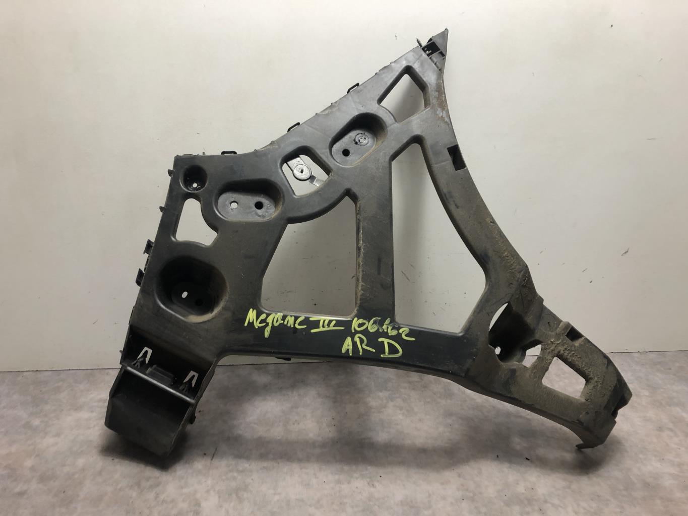 Supporto paraurti posteriore RENAULT MEGANE 3 PHASE 1 BREAK Diésel - 1