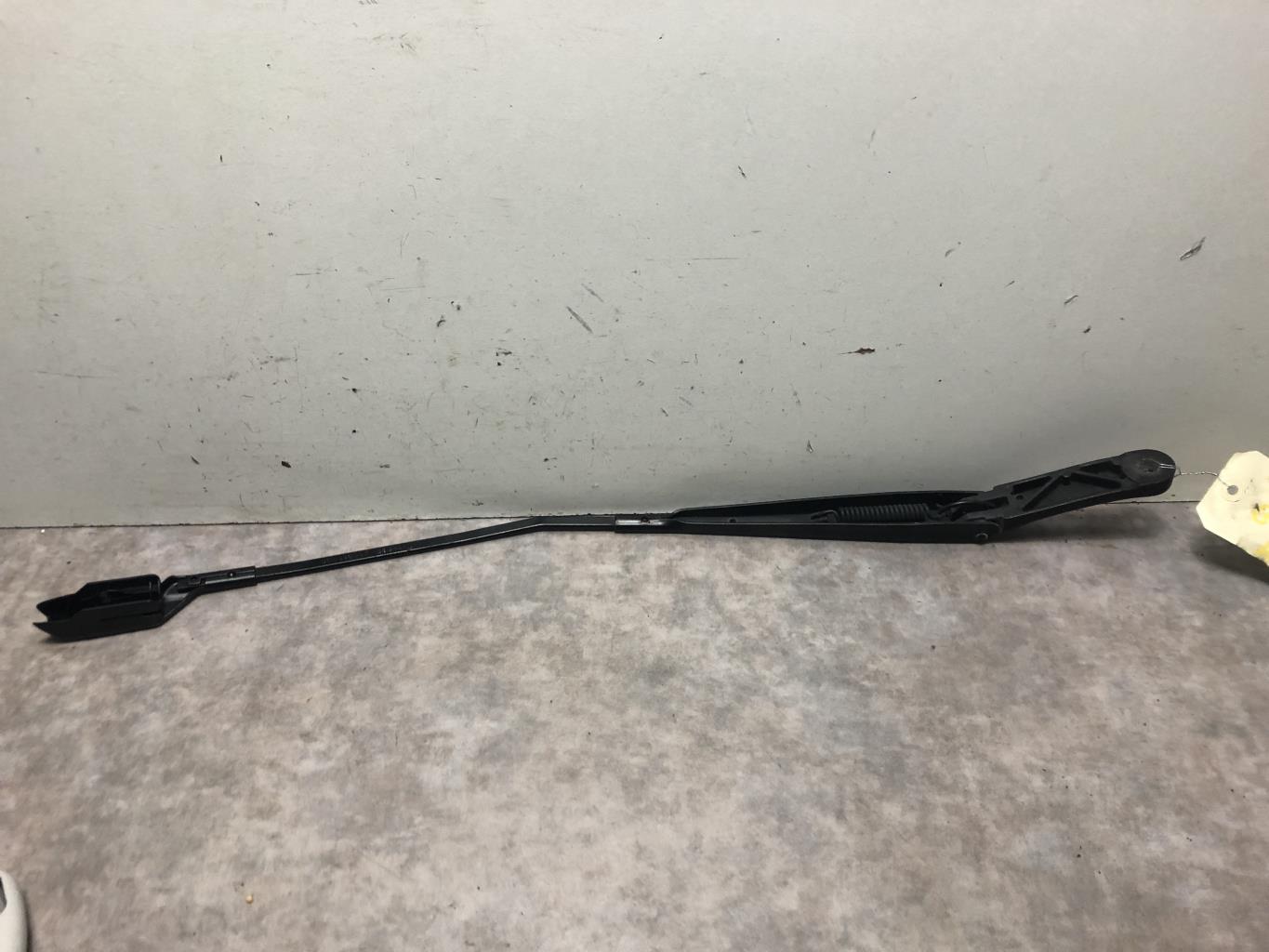 Braccio tergicristallo anteriore destro VOLKSWAGEN GOLF 6 Diésel - 1