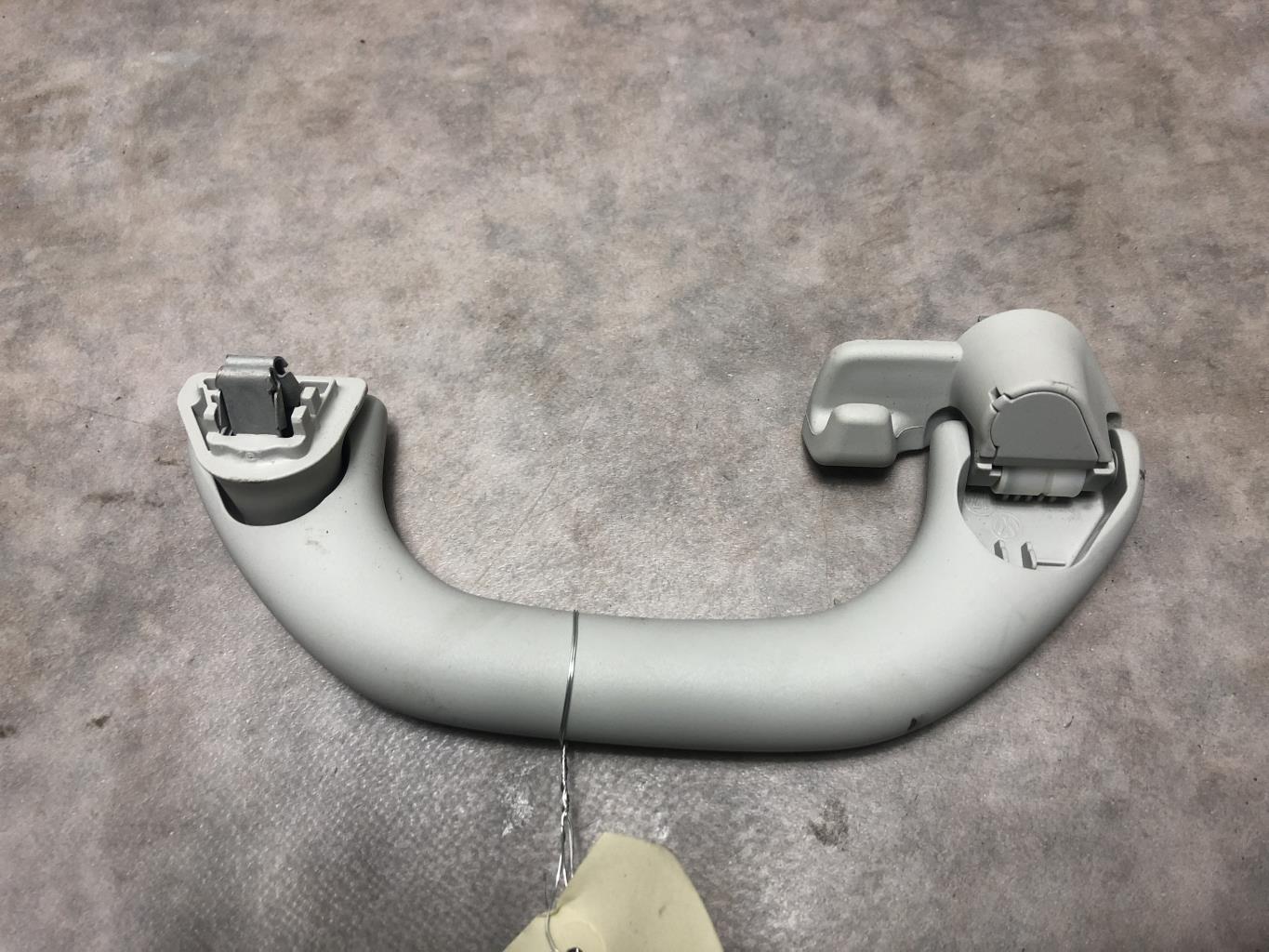 Maniglia poggiamano posteriore sinistra VOLKSWAGEN POLO 5 PHASE 2 Gasolina - 1