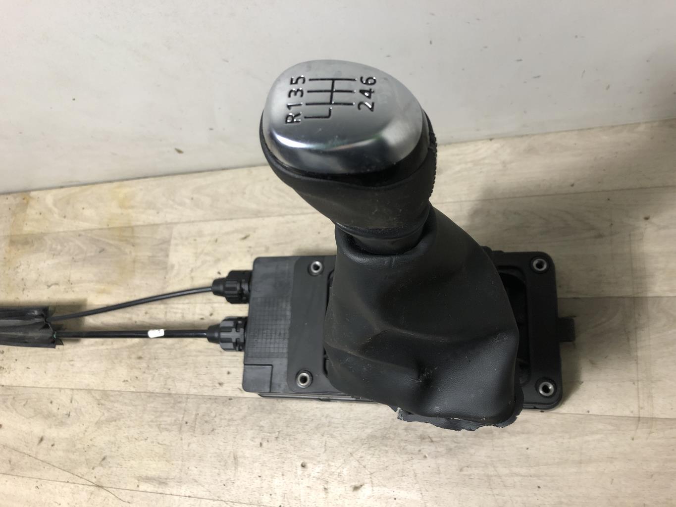 Levier de vitesses RENAULT CAPTUR 1 PHASE 2 Essence - 1