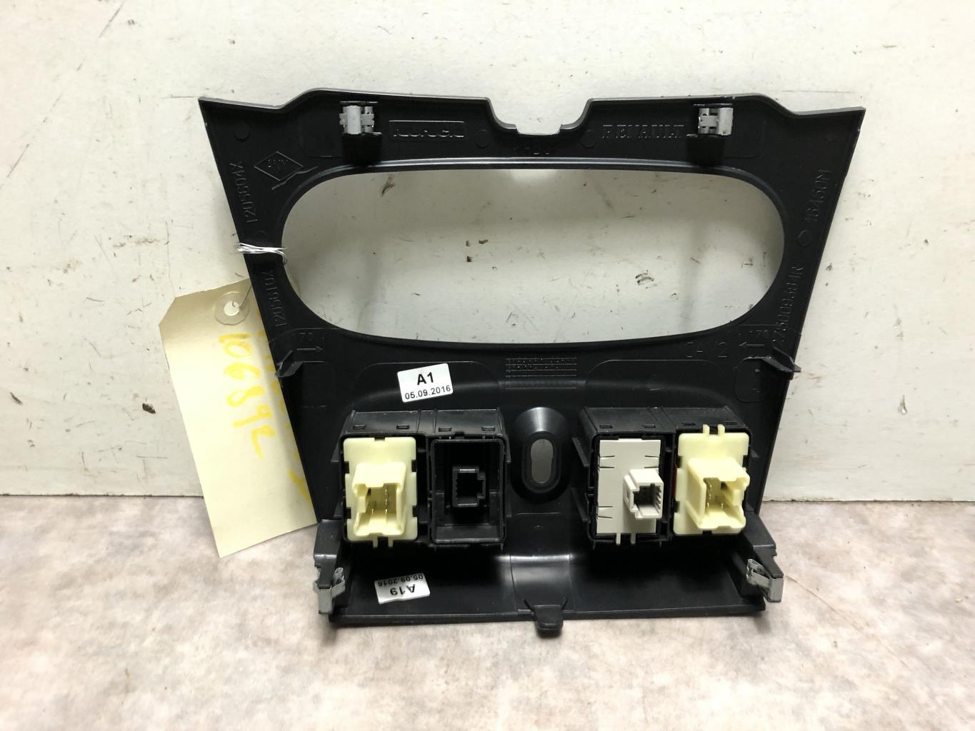 Interruttore alzacristalli DACIA SANDERO 2 PHASE 1 Gasolina - 1