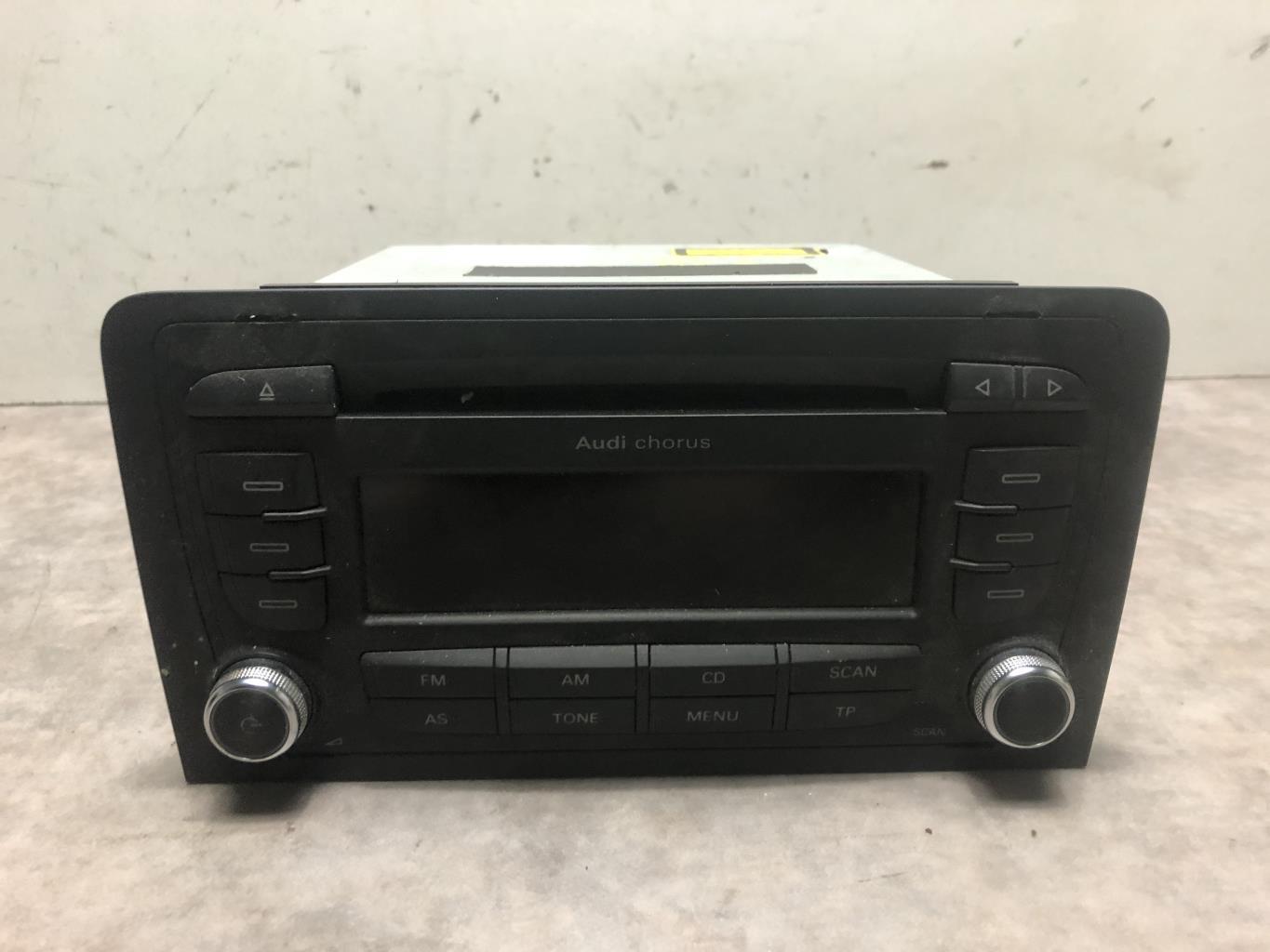 Autoradio originale AUDI A3 2 SPORTBACK PHASE 1 Diésel - 1
