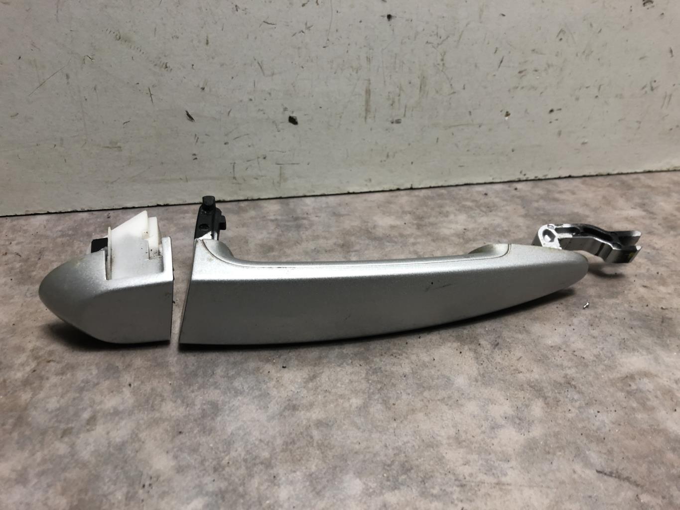 Maniglia portiera posteriore sinistra BMW SERIE 1 E87 PHASE 2 Diésel - 1