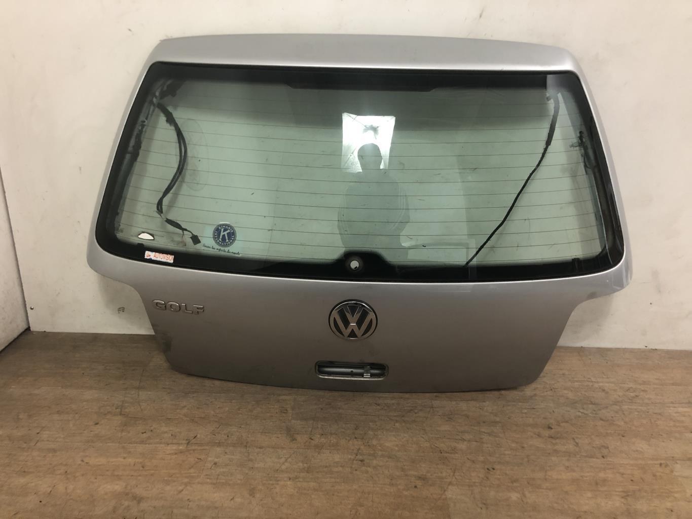 Portabagagli/Portellone posteriore VOLKSWAGEN GOLF 4 Gasolina - 1