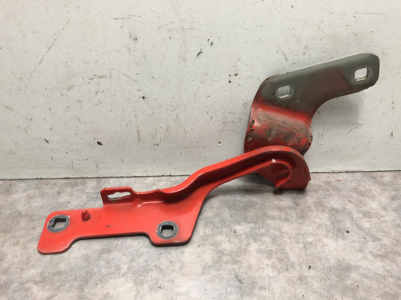 Charniere de capot RENAULT CLIO 3 PHASE 2 Diesel - 1