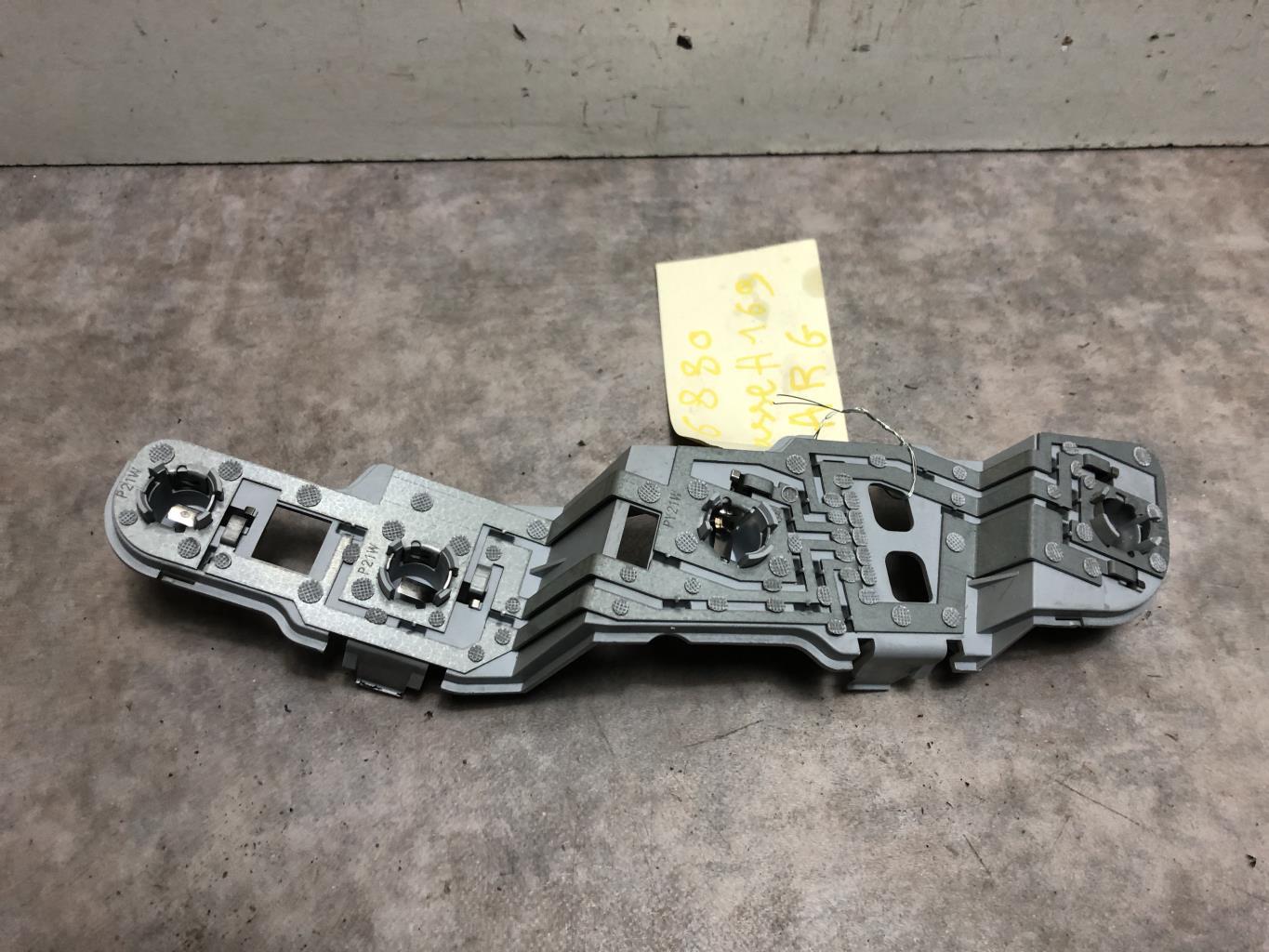 Base portalampade fanale posteriore sinistro MERCEDES CLASSE A 169 PHASE 1 Diésel - 1
