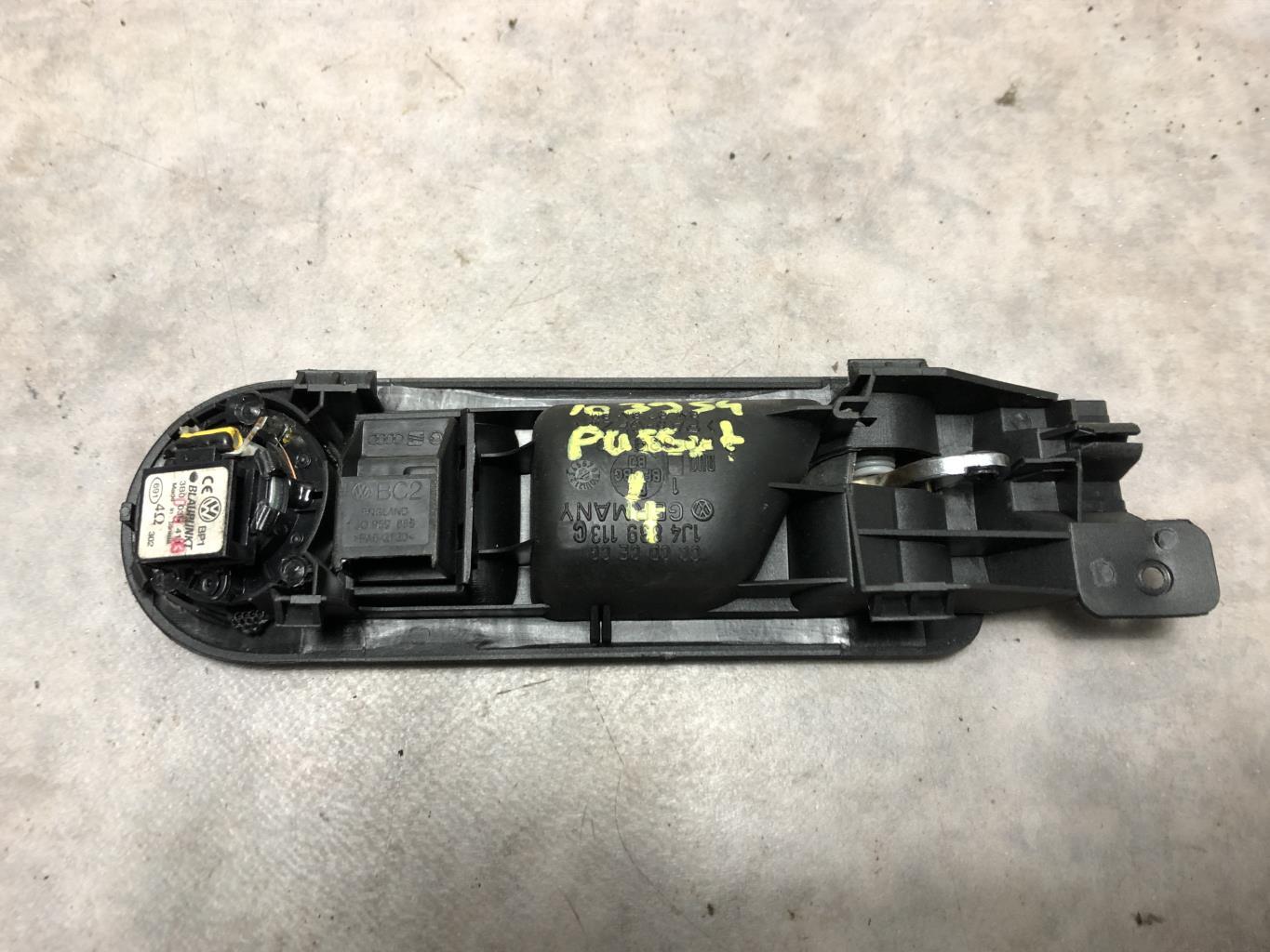 Maniglia interna posteriore sinistra VOLKSWAGEN PASSAT 4 PHASE 2 Diésel - 1