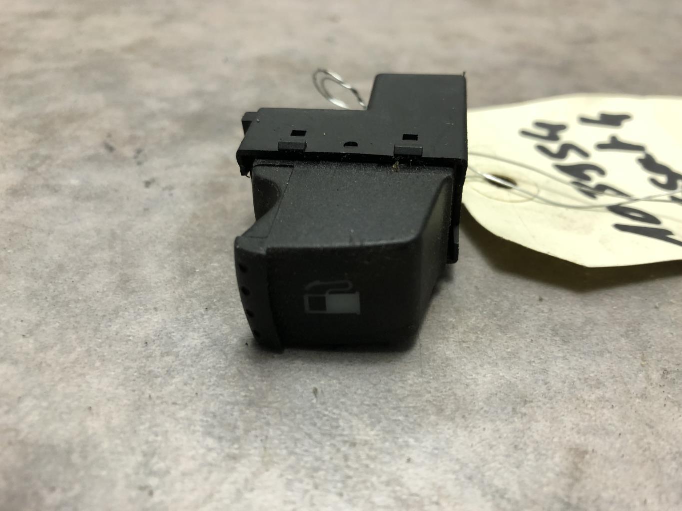 Bouton/Interrupteur VOLKSWAGEN PASSAT 4 PHASE 2 Diesel - 1