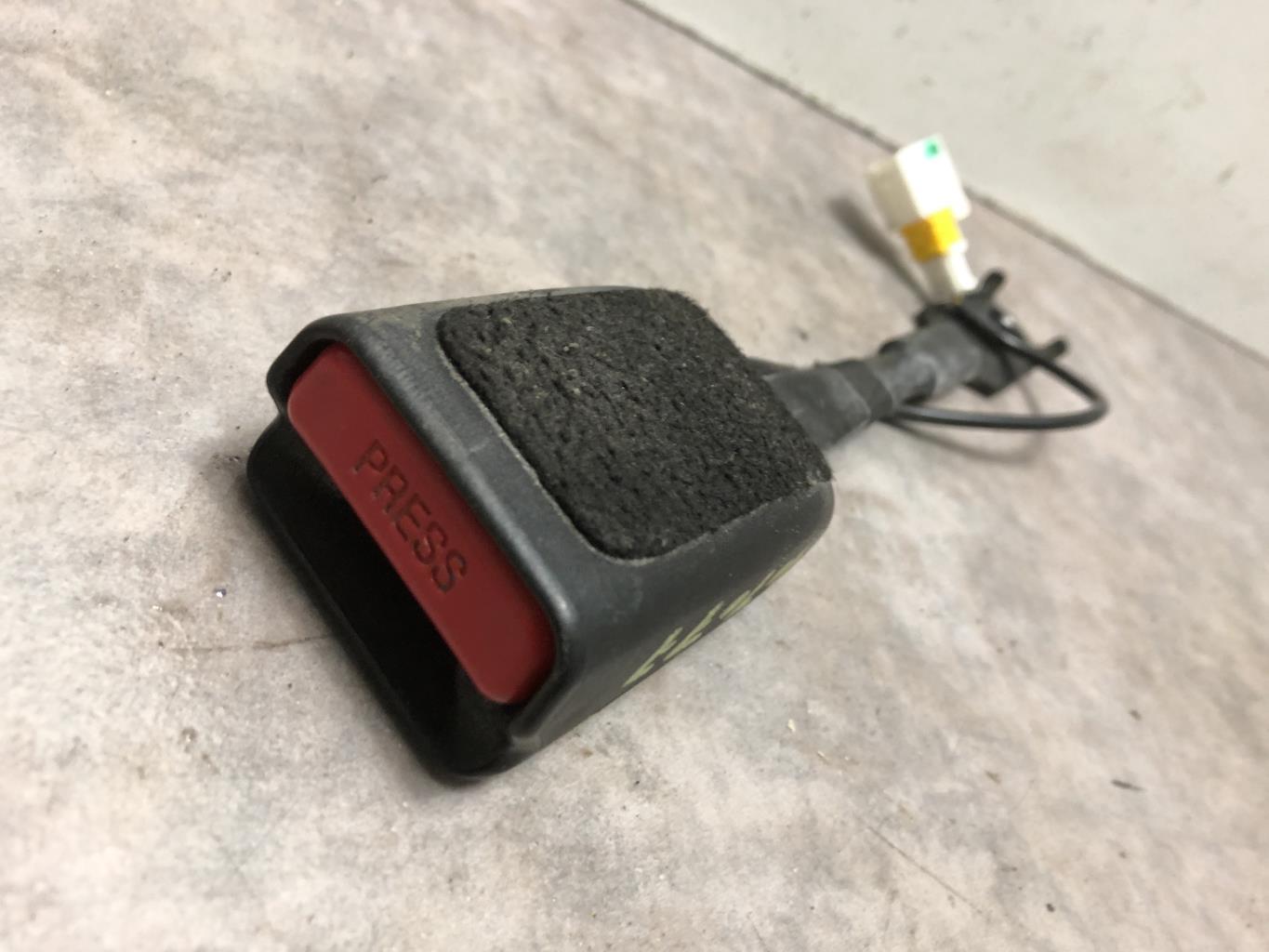 Aggancio cintura sicurezza anteriore sinistro CITROEN C4 2 PHASE 1 Diésel - 1
