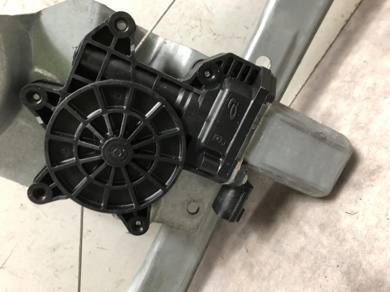 Alzacristalli elettrico posteriore destro RENAULT CLIO 4 PHASE 2 Gasolina - 1
