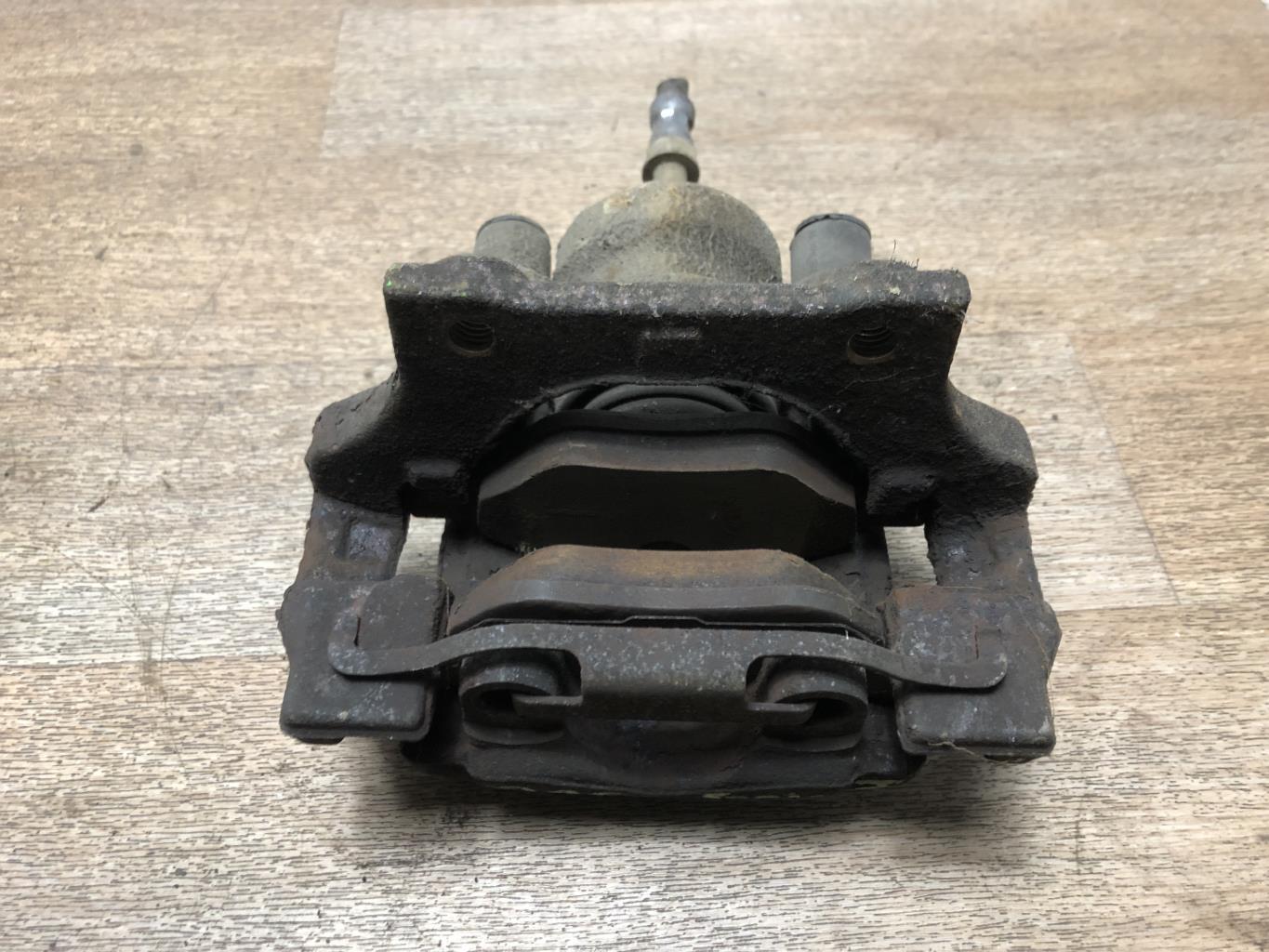 Pinza freni posteriore sinistra BMW SERIE 1 E87 PHASE 2 Diésel - 1