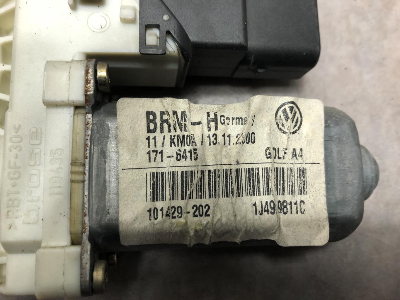 Motore alzacristalli posteriore sinistro VOLKSWAGEN BORA Diésel - 1