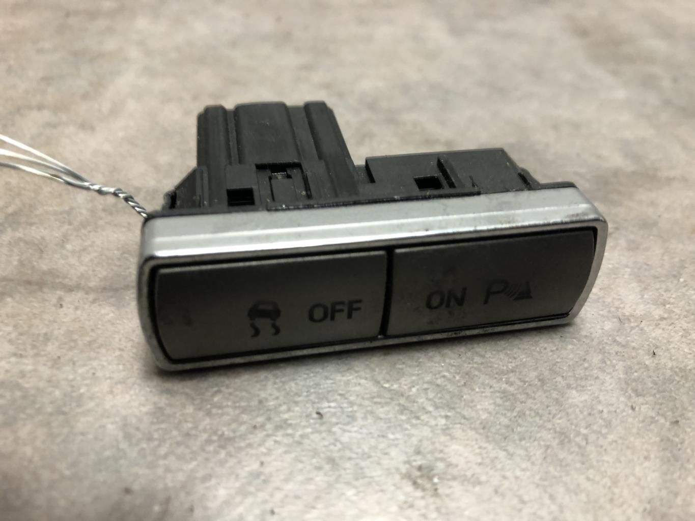 Bouton/Interrupteur FORD MONDEO 3 PHASE 1 Diesel - 1