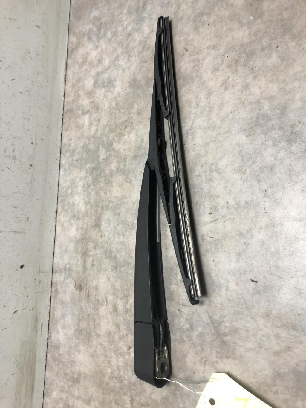 Braccio tergicristallo posteriore FORD KUGA 1 Diésel - 1