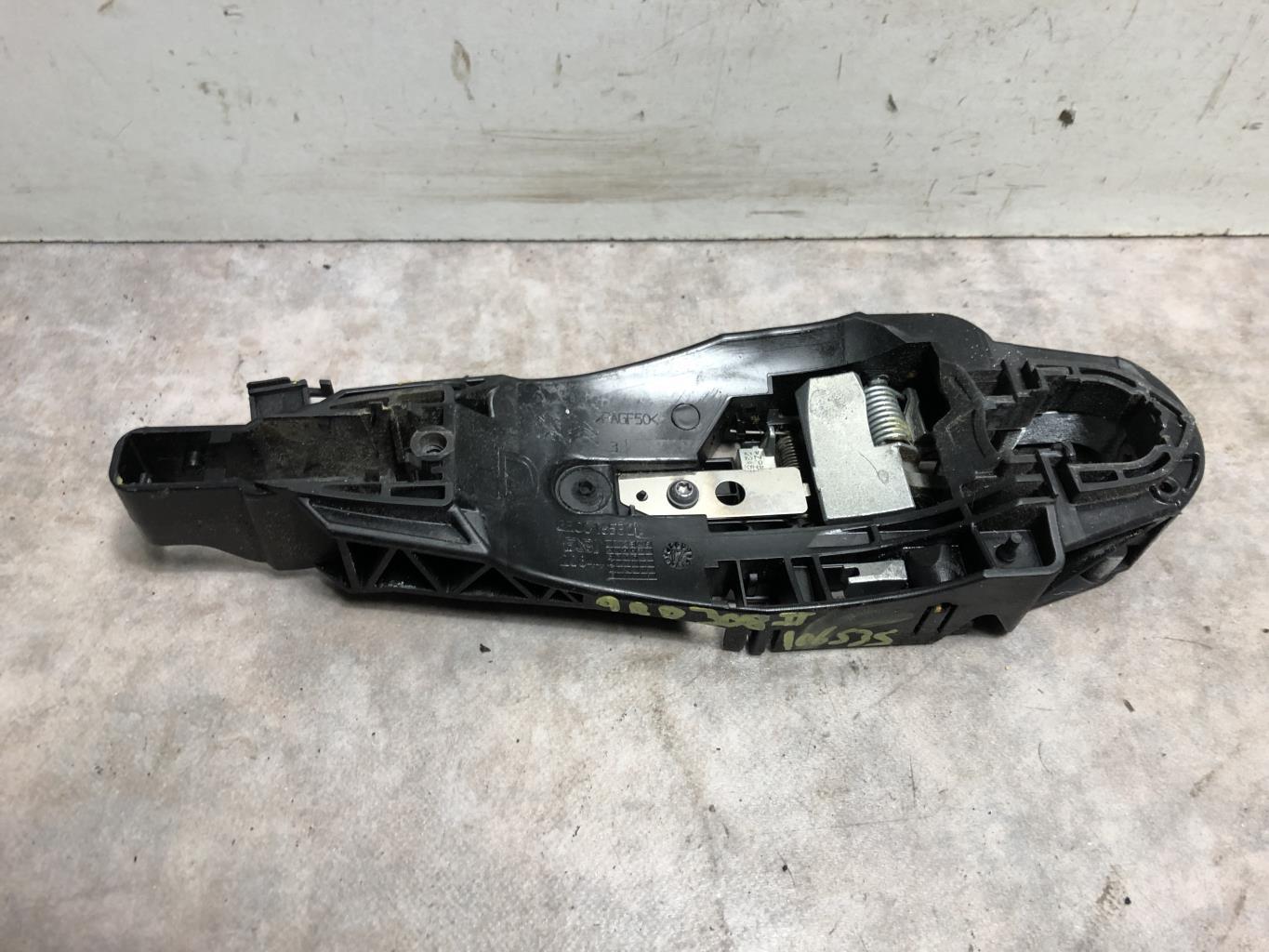 Supporto maniglia portiera posteriore destra PEUGEOT 308 2 PHASE 2 Gasolina - 1