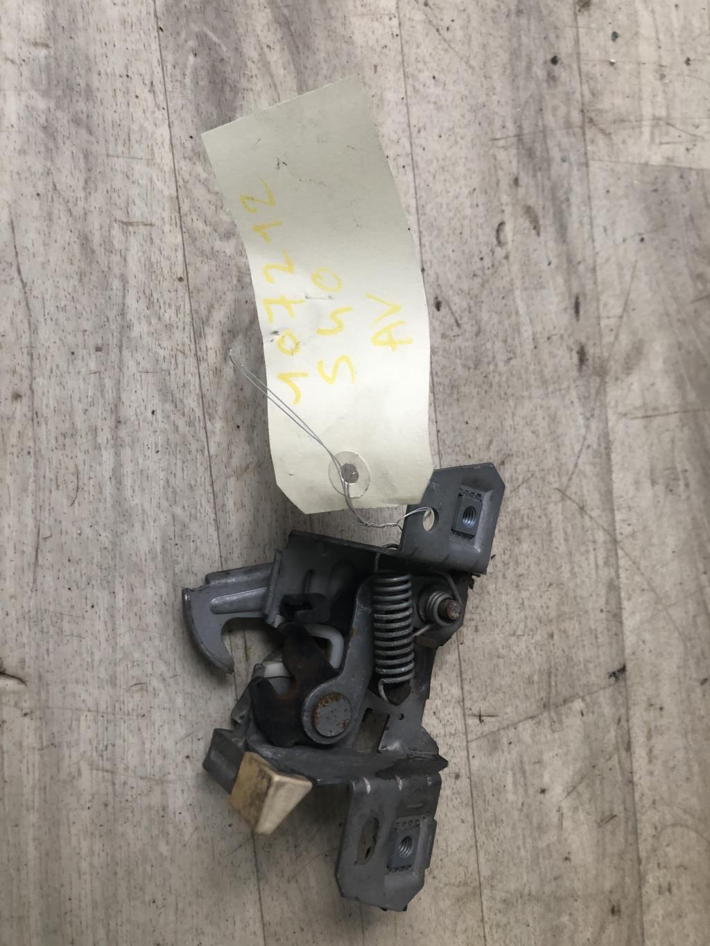 Serrure de capot VOLVO S 40 2 PHASE 1 Diesel - 1