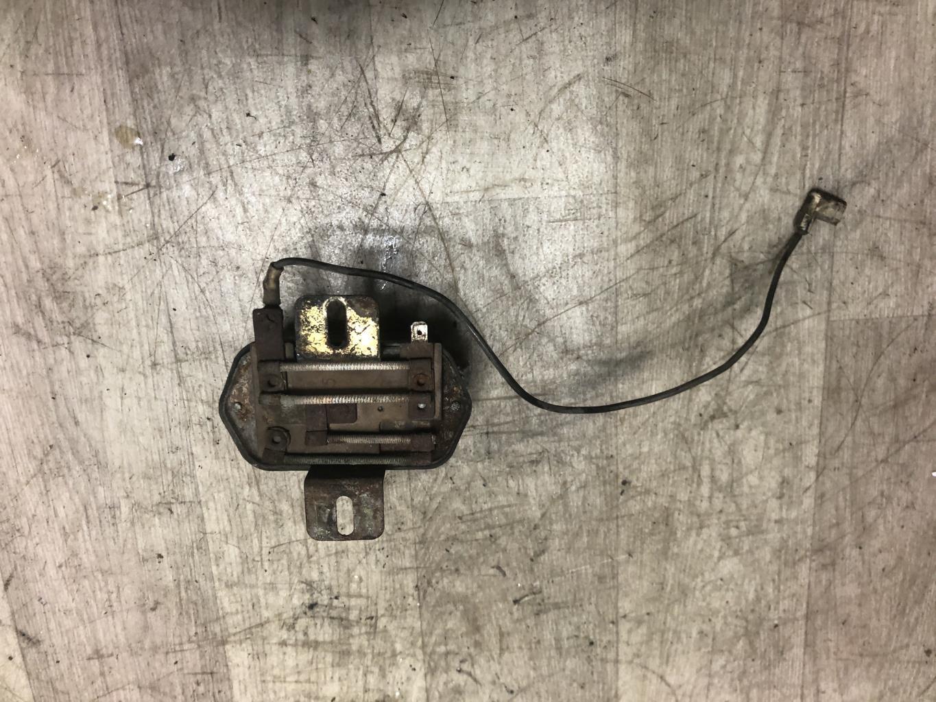 Relais electrique PEUGEOT 304  - 1