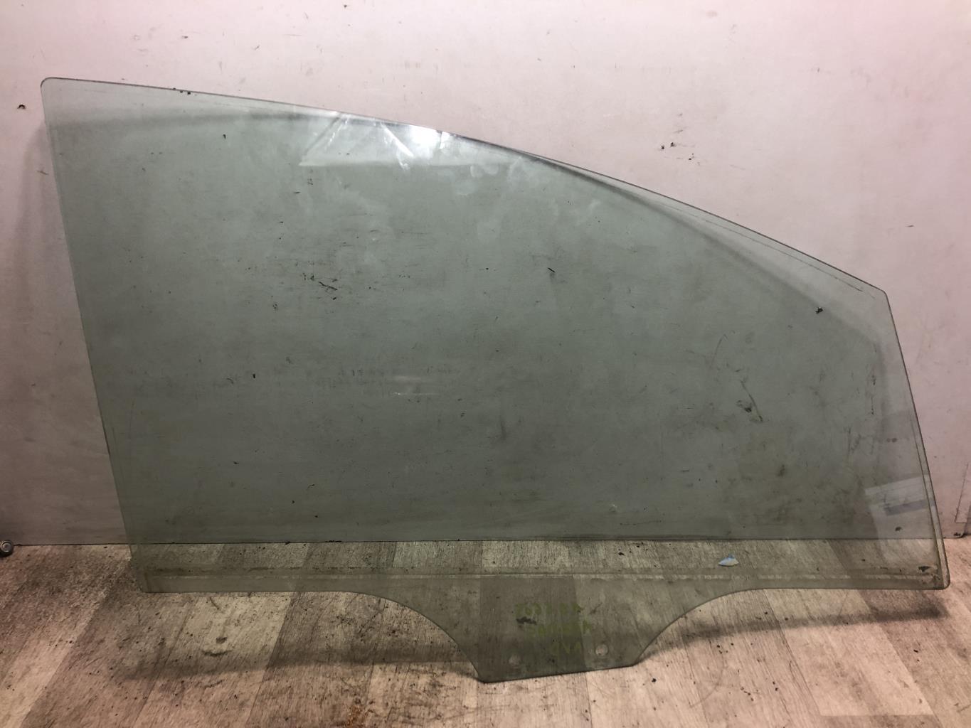 Vitre avant droit MAZDA 5 1 PHASE 1 Diesel - 1