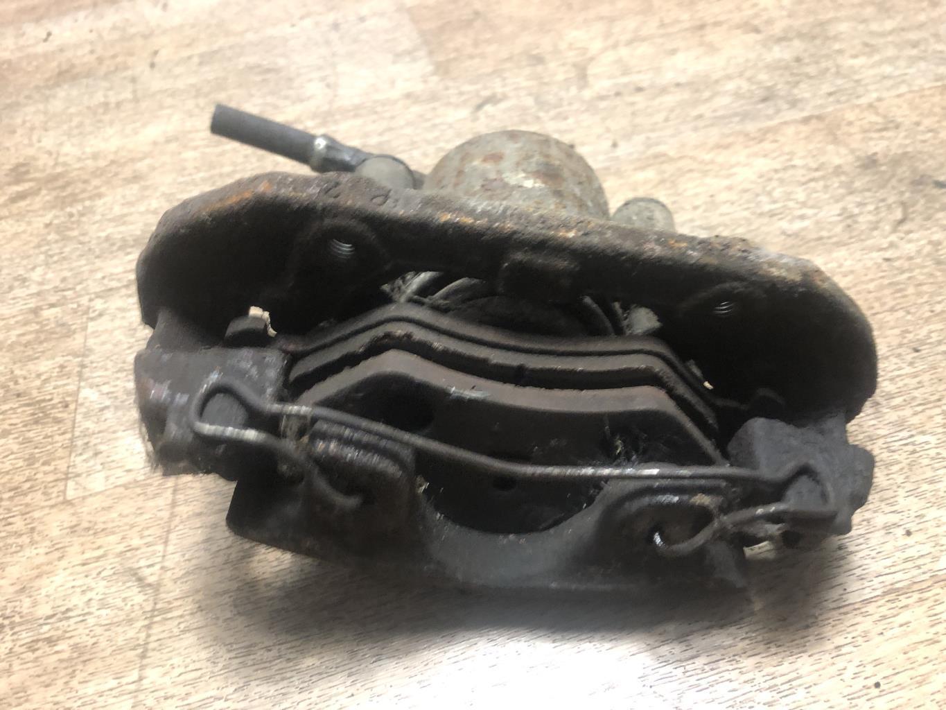 Pinza freni anteriore sinistra FORD FIESTA 4 PHASE 1 Gasolina - 1
