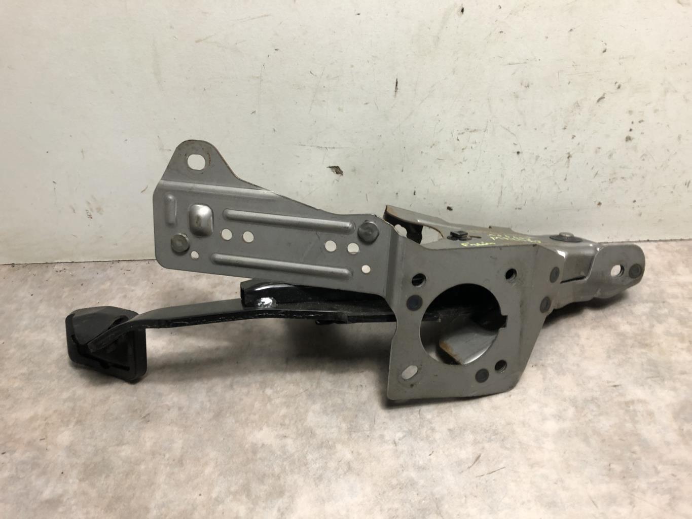 Pedale de frein MAZDA 5 1 PHASE 1 Diesel - 1
