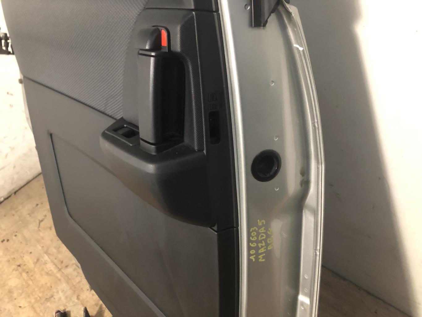 Puerta lateral izquierda MAZDA 5 1 PHASE 1 Diésel - 1