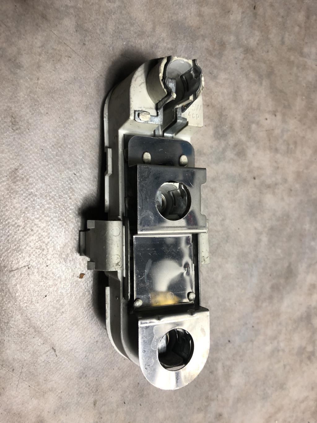 Base portalampade fanale posteriore destro VOLVO V 40 1 PHASE 2 BREAK Diésel - 1