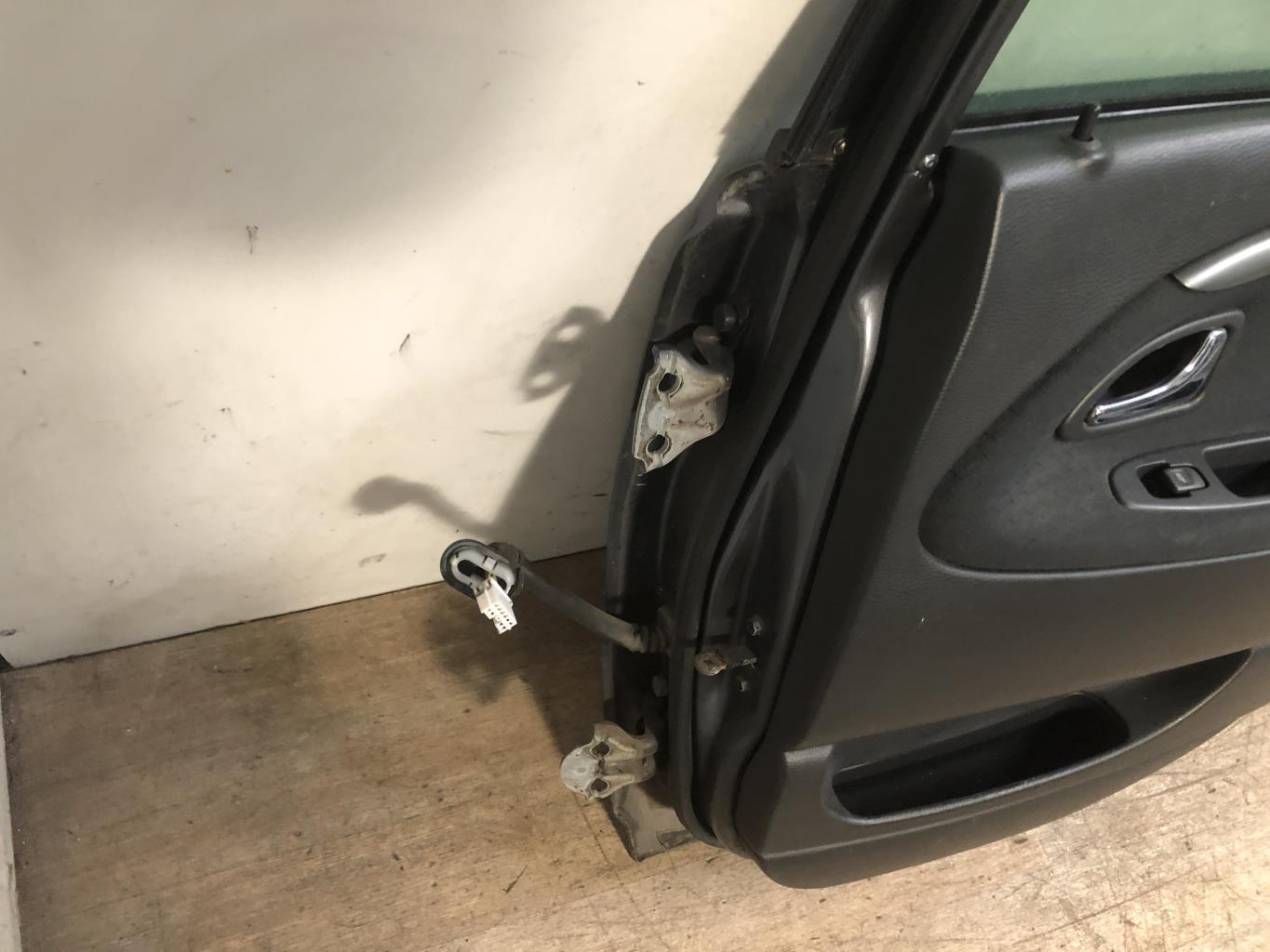 Portiera posteriore destra VOLVO V 40 1 PHASE 2 BREAK Diésel - 1