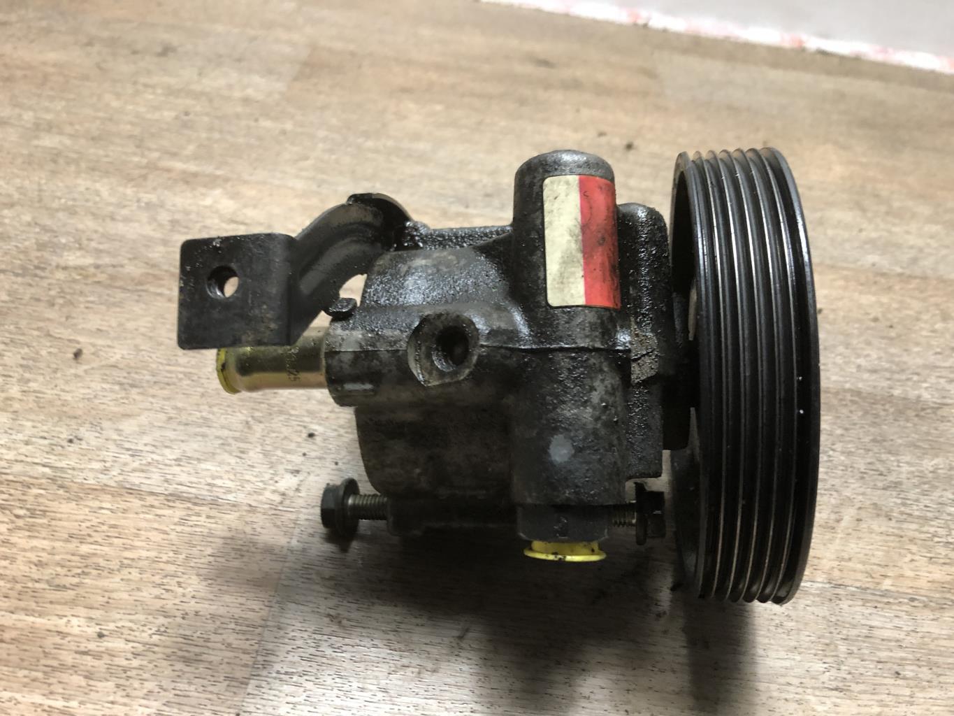 Pompe de direction VOLVO V 40 1 PHASE 2 BREAK Diesel - 1