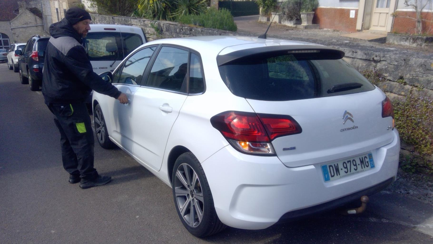 Joint de coffre CITROEN C4 2 PHASE 2 Diesel - 1