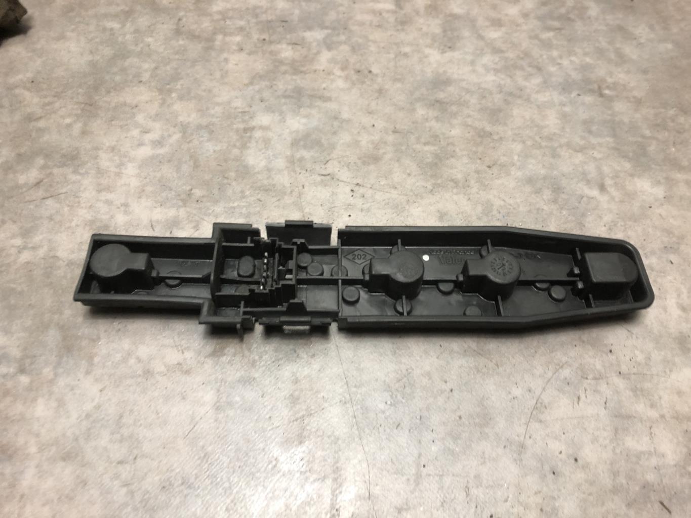 Base portalampade fanale posteriore sinistro RENAULT PREMIUM 2 Diésel - 1