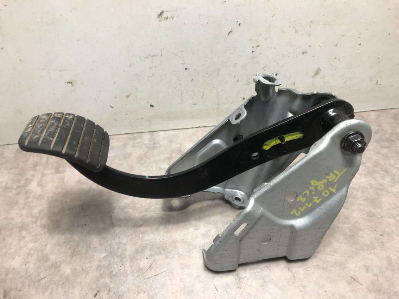 Pedale de frein RENAULT TRAFIC 2 PHASE 2 Diesel - 1