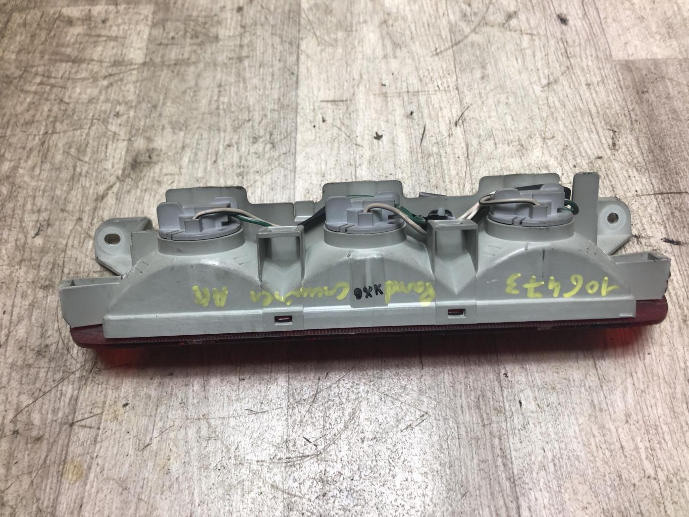 Luce stop centrale TOYOTA LAND CRUISER 3 J90 PHASE 2 Diésel - 1