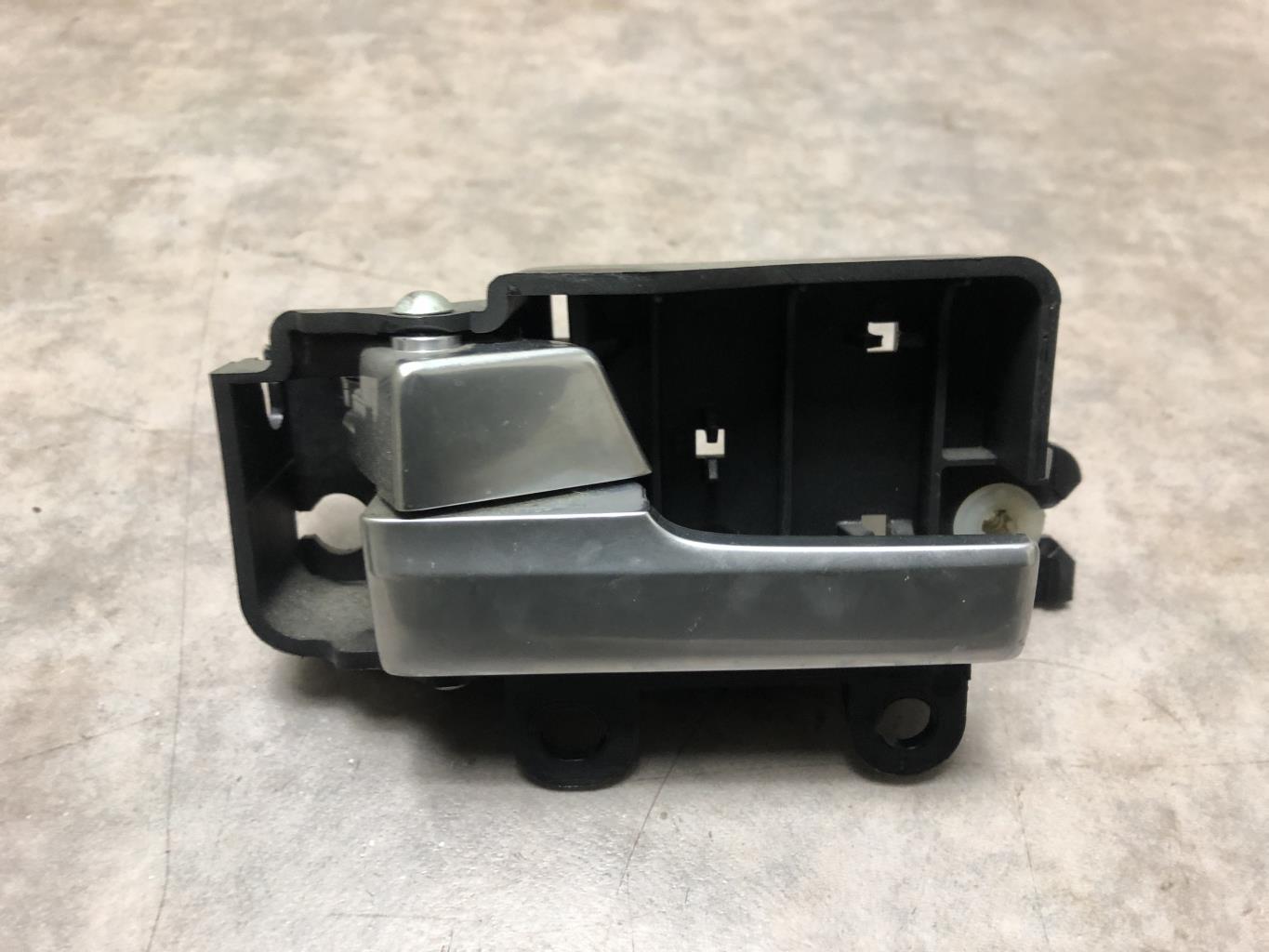 Maniglia interna posteriore sinistra FORD C-MAX 1 PHASE 2  - 1