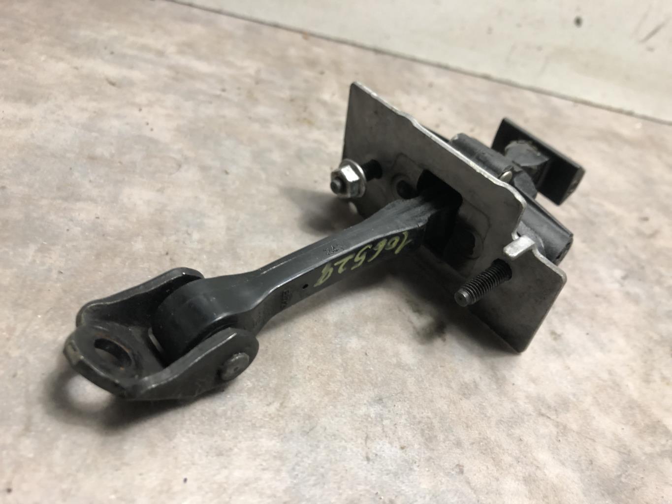Tirante portiera anteriore destro PEUGEOT 308 2 PHASE 1 Diésel - 1