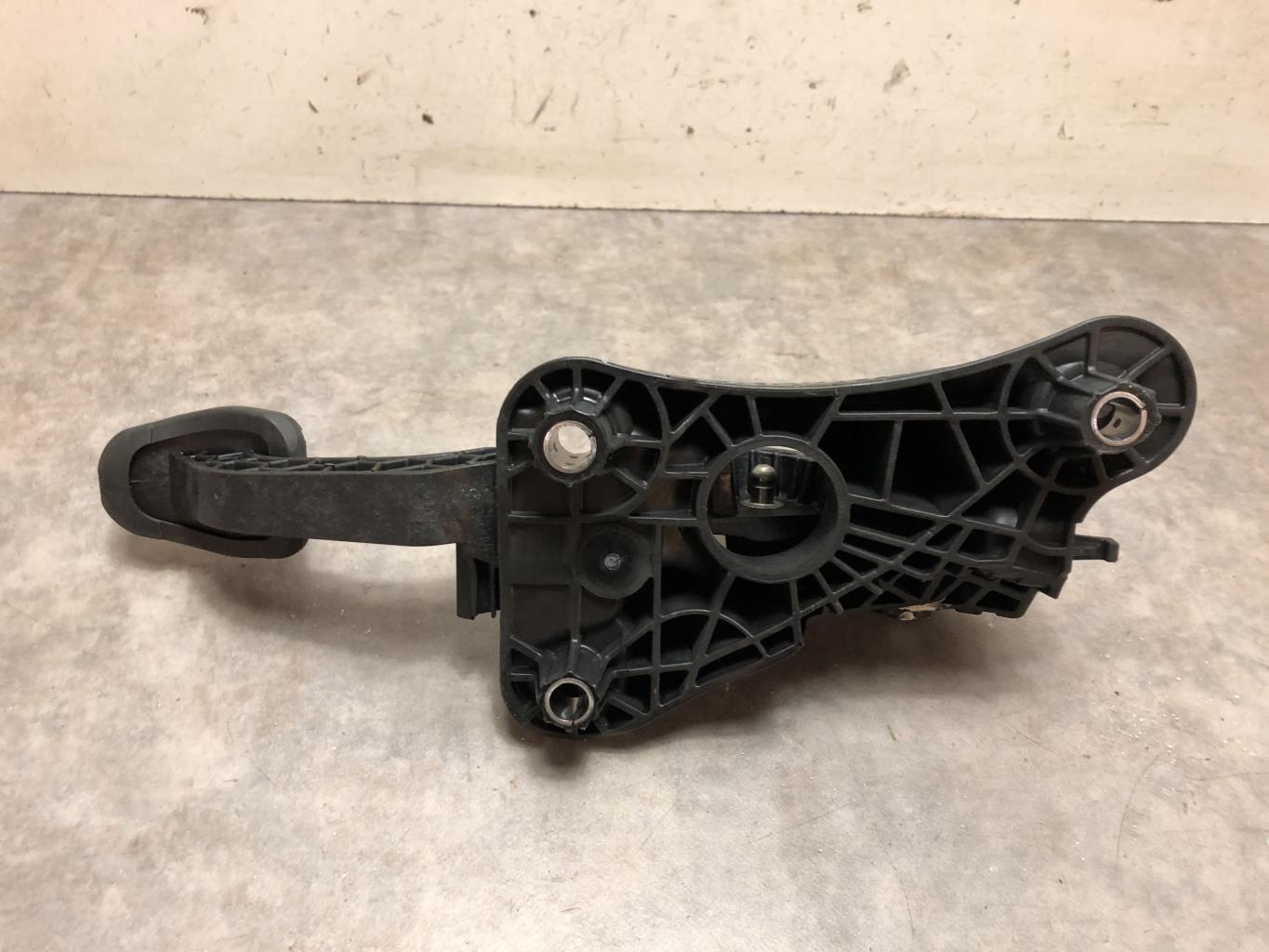 Pedale della frizione RENAULT CLIO 5 PHASE 1 Gasolina - 1