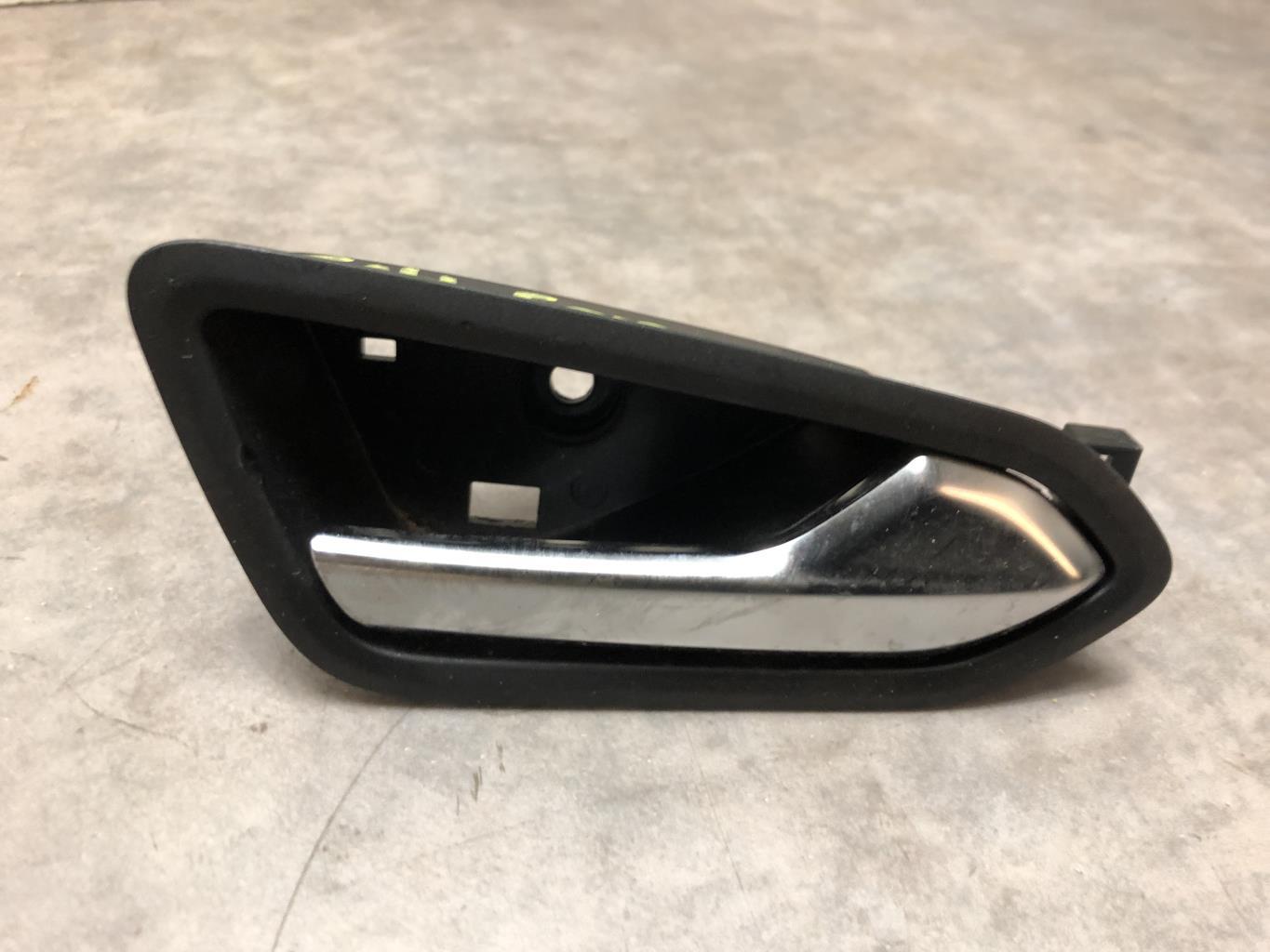 Maniglia interna anteriore destra RENAULT CLIO 5 PHASE 1 Gasolina - 1